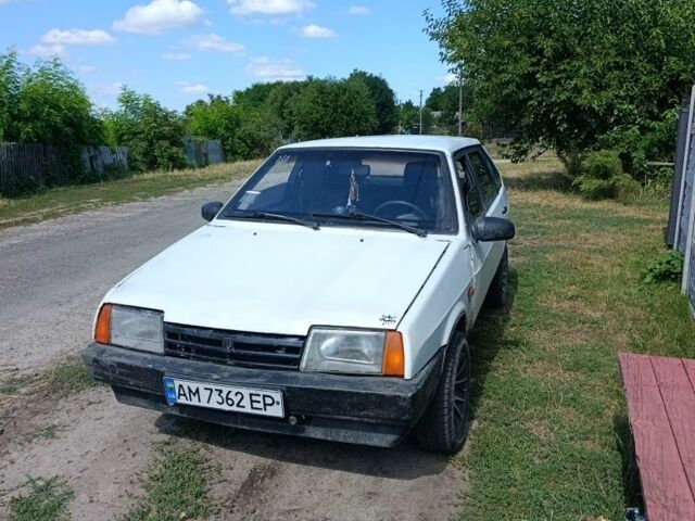 Білий ВАЗ 2109, об'ємом двигуна 1.5 л та пробігом 70 тис. км за 717 $, фото 1 на Automoto.ua