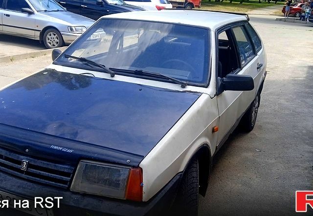 Білий ВАЗ 2109, об'ємом двигуна 1.5 л та пробігом 200 тис. км за 550 $, фото 1 на Automoto.ua