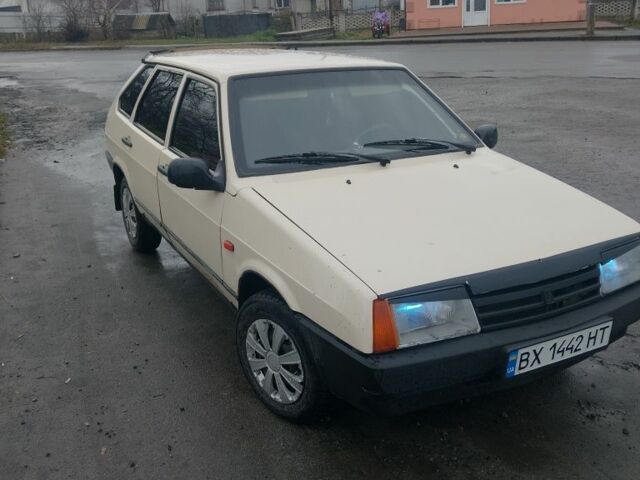 Белый ВАЗ 2109, объемом двигателя 1.3 л и пробегом 222 тыс. км за 950 $, фото 1 на Automoto.ua