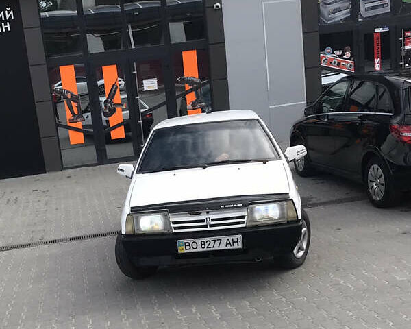 Білий ВАЗ 2109, об'ємом двигуна 1.5 л та пробігом 111 тис. км за 800 $, фото 1 на Automoto.ua