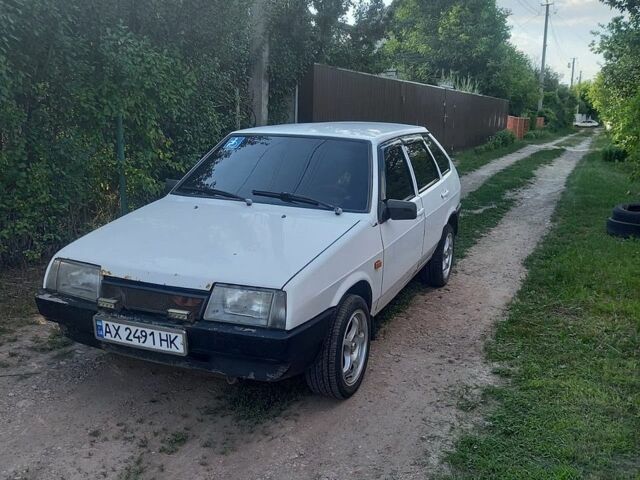 Білий ВАЗ 2109, об'ємом двигуна 1.5 л та пробігом 200 тис. км за 1200 $, фото 1 на Automoto.ua