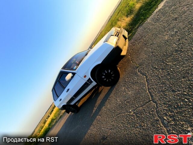 Білий ВАЗ 2109, об'ємом двигуна 1.5 л та пробігом 211 тис. км за 1950 $, фото 1 на Automoto.ua
