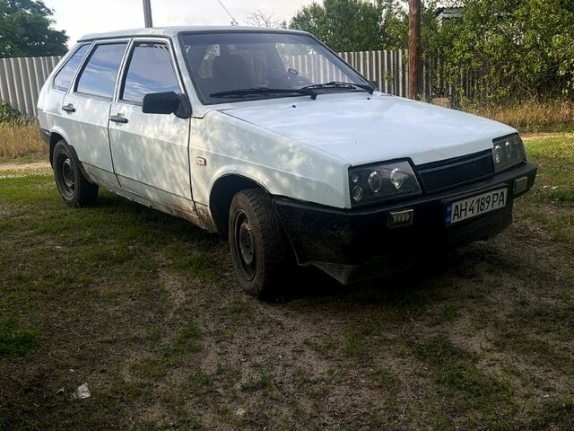 Білий ВАЗ 2109, об'ємом двигуна 1.5 л та пробігом 150 тис. км за 950 $, фото 1 на Automoto.ua