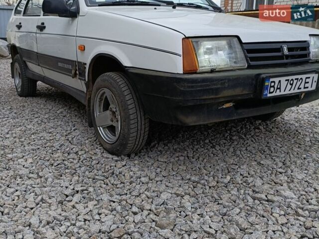 Белый ВАЗ 2109, объемом двигателя 1.5 л и пробегом 226 тыс. км за 910 $, фото 1 на Automoto.ua