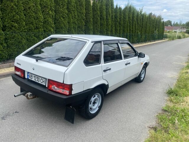 Білий ВАЗ 2109, об'ємом двигуна 1.5 л та пробігом 210 тис. км за 1599 $, фото 1 на Automoto.ua