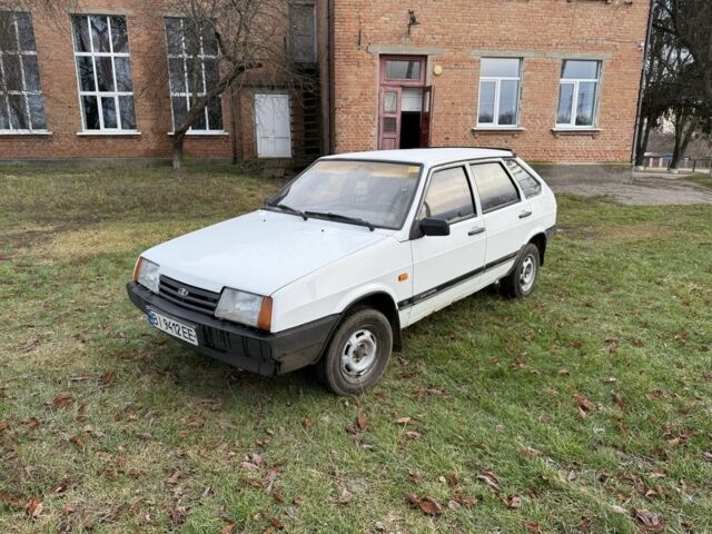 Білий ВАЗ 2109, об'ємом двигуна 1.5 л та пробігом 220 тис. км за 1100 $, фото 1 на Automoto.ua