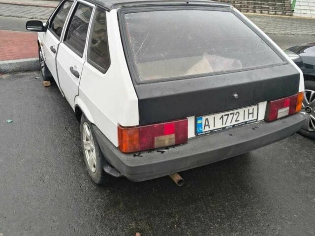 Белый ВАЗ 2109, объемом двигателя 1.6 л и пробегом 280 тыс. км за 600 $, фото 1 на Automoto.ua