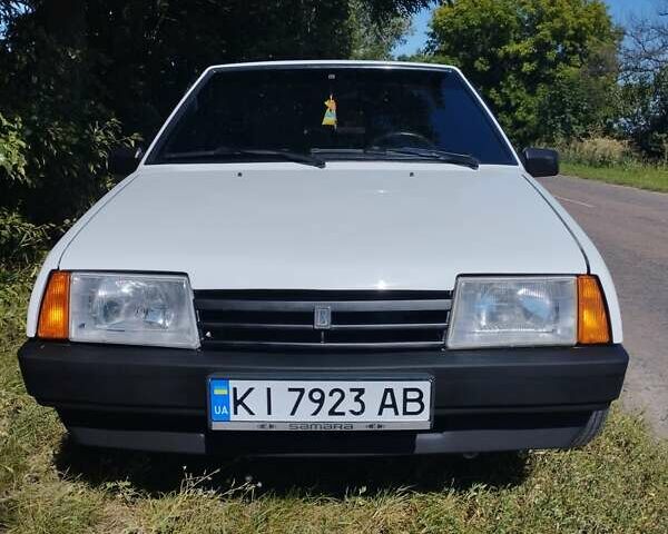 Белый ВАЗ 2109, объемом двигателя 1.6 л и пробегом 139 тыс. км за 2772 $, фото 1 на Automoto.ua