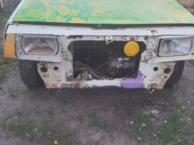 ВАЗ 2109 1992 в Новомосковске на Automoto.ua Белый ВАЗ 2109, объемом двигателя 0 л и пробегом 55 тыс. км за 96 $, фото 1 на Automoto.ua