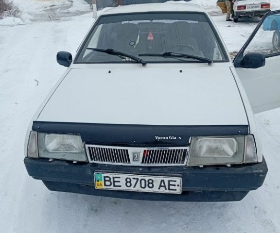 Білий ВАЗ 2109, об'ємом двигуна 1.6 л та пробігом 150 тис. км за 1500 $, фото 1 на Automoto.ua