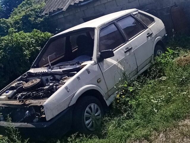 Белый ВАЗ 2109, объемом двигателя 0 л и пробегом 2 тыс. км за 556 $, фото 1 на Automoto.ua