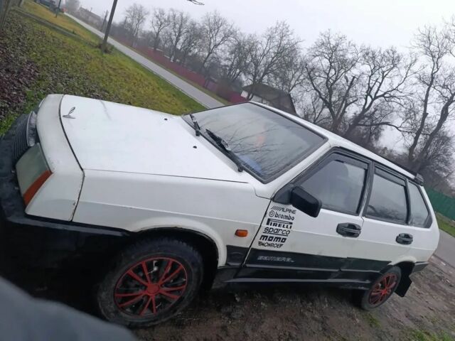 Білий ВАЗ 2109, об'ємом двигуна 0 л та пробігом 7 тис. км за 1000 $, фото 1 на Automoto.ua