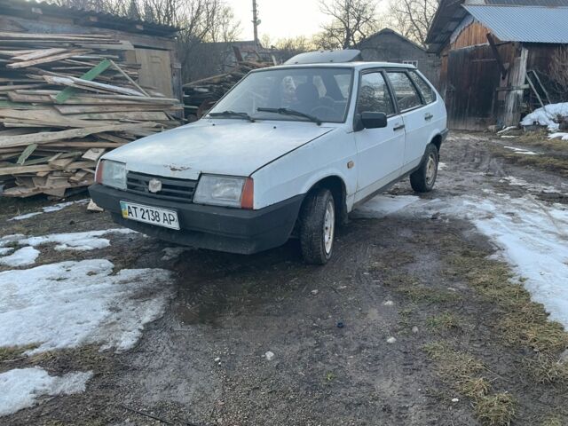 Белый ВАЗ 2109, объемом двигателя 1.5 л и пробегом 370 тыс. км за 534 $, фото 1 на Automoto.ua
