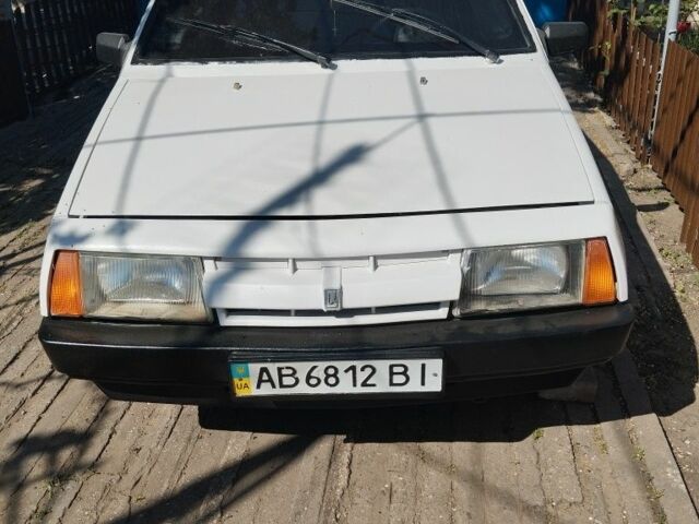 Белый ВАЗ 2109, объемом двигателя 1.5 л и пробегом 2 тыс. км за 589 $, фото 1 на Automoto.ua