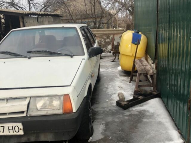 Белый ВАЗ 2109, объемом двигателя 1.1 л и пробегом 3 тыс. км за 463 $, фото 1 на Automoto.ua