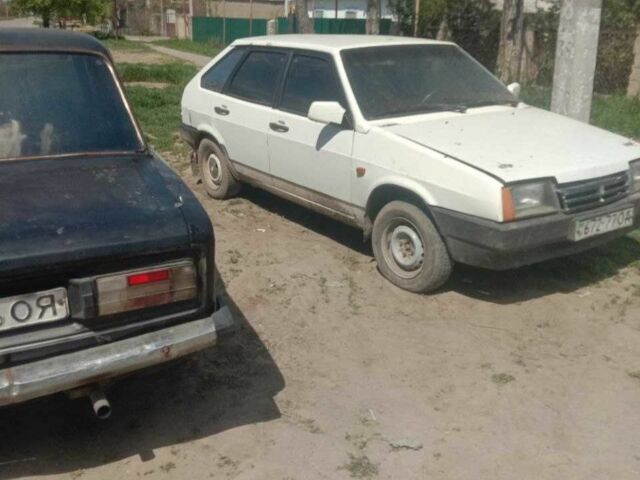 Белый ВАЗ 2109, объемом двигателя 0 л и пробегом 1 тыс. км за 650 $, фото 1 на Automoto.ua