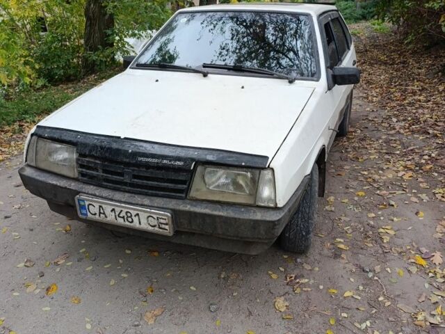 Белый ВАЗ 2109, объемом двигателя 1.5 л и пробегом 75 тыс. км за 268 $, фото 1 на Automoto.ua