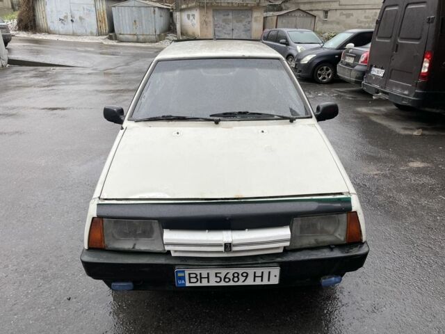 Білий ВАЗ 2109, об'ємом двигуна 1.5 л та пробігом 288 тис. км за 1000 $, фото 1 на Automoto.ua