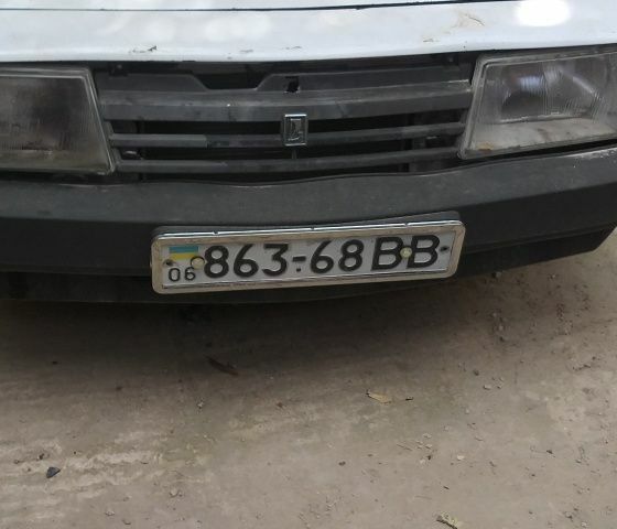 Белый ВАЗ 2109, объемом двигателя 0 л и пробегом 65 тыс. км за 600 $, фото 1 на Automoto.ua