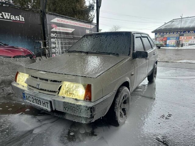 Белый ВАЗ 2109, объемом двигателя 1.3 л и пробегом 60 тыс. км за 1800 $, фото 1 на Automoto.ua