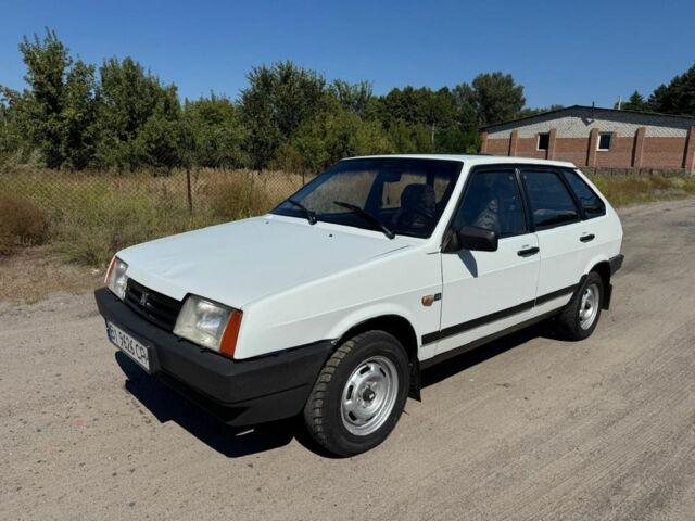 Білий ВАЗ 2109, об'ємом двигуна 1.5 л та пробігом 100 тис. км за 1351 $, фото 1 на Automoto.ua