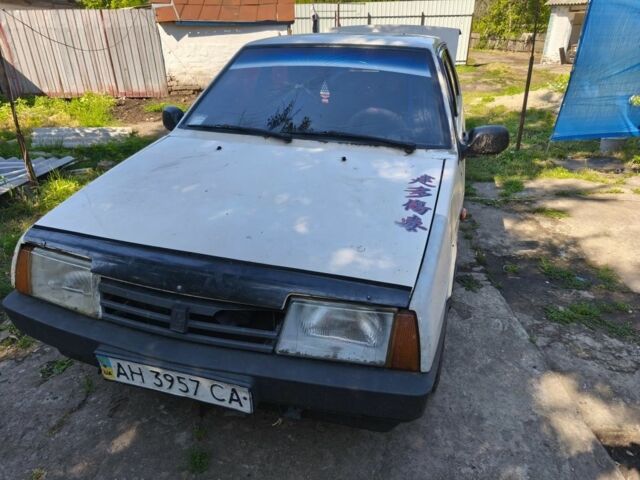 Белый ВАЗ 2109, объемом двигателя 1 л и пробегом 39 тыс. км за 721 $, фото 1 на Automoto.ua