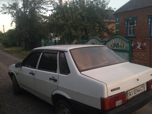 Белый ВАЗ 2109, объемом двигателя 1.5 л и пробегом 100 тыс. км за 1125 $, фото 1 на Automoto.ua