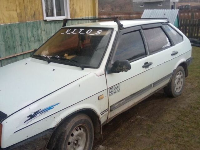 Белый ВАЗ 2109, объемом двигателя 1.5 л и пробегом 1000 тыс. км за 550 $, фото 1 на Automoto.ua