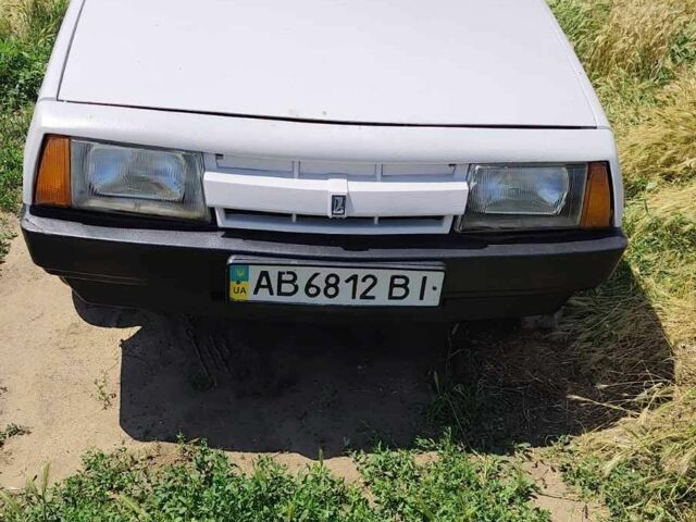 Белый ВАЗ 2109, объемом двигателя 0 л и пробегом 150 тыс. км за 671 $, фото 1 на Automoto.ua