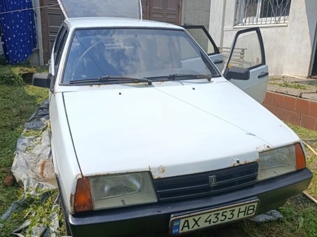 Білий ВАЗ 2109, об'ємом двигуна 1.5 л та пробігом 10 тис. км за 701 $, фото 1 на Automoto.ua