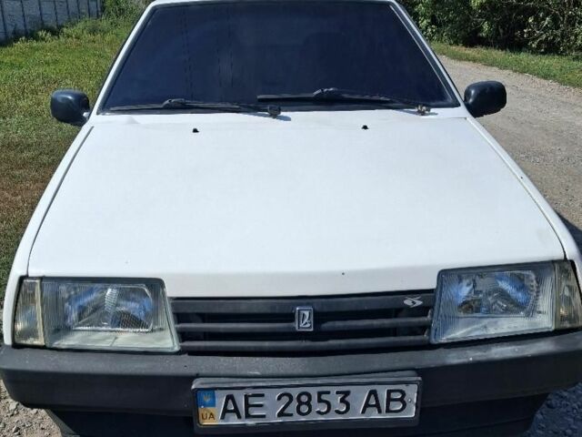 Белый ВАЗ 2109, объемом двигателя 0 л и пробегом 80 тыс. км за 1098 $, фото 1 на Automoto.ua