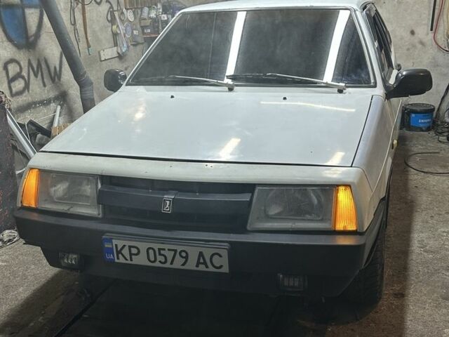 Белый ВАЗ 2109, объемом двигателя 1.3 л и пробегом 25 тыс. км за 1018 $, фото 1 на Automoto.ua