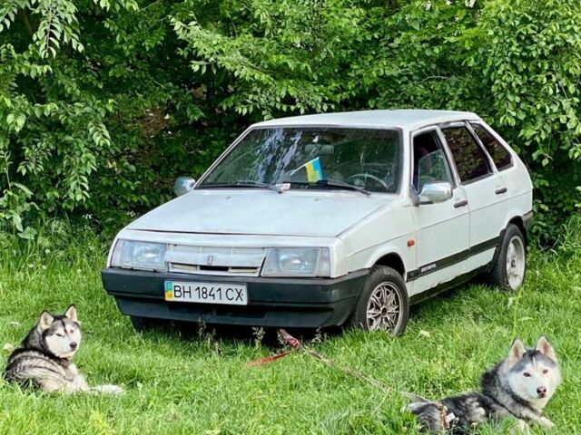 Белый ВАЗ 2109, объемом двигателя 1.3 л и пробегом 330 тыс. км за 650 $, фото 1 на Automoto.ua