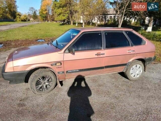 Бежевый ВАЗ 2109, объемом двигателя 1.3 л и пробегом 75 тыс. км за 800 $, фото 1 на Automoto.ua