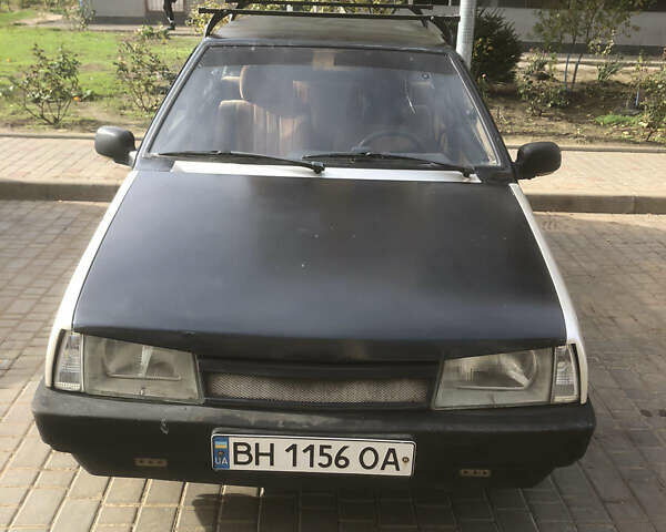 ВАЗ 2109 1988 в Одессе на Automoto.ua Бежевый ВАЗ 2109, объемом двигателя 1.3 л и пробегом 200 тыс. км за 1100 $, фото 1 на Automoto.ua