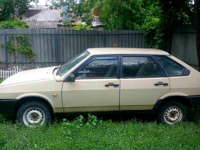 Бежевий ВАЗ 2109, об'ємом двигуна 1.3 л та пробігом 100 тис. км за 720 $, фото 1 на Automoto.ua