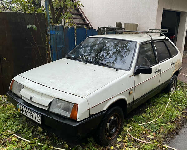 Бежевый ВАЗ 2109, объемом двигателя 1.3 л и пробегом 100 тыс. км за 700 $, фото 1 на Automoto.ua