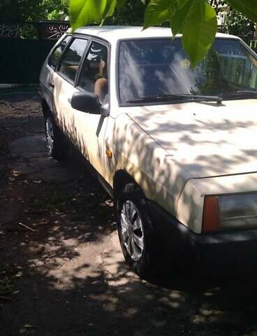 Бежевый ВАЗ 2109, объемом двигателя 1.3 л и пробегом 88 тыс. км за 950 $, фото 1 на Automoto.ua