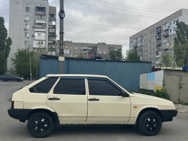 Бежевый ВАЗ 2109, объемом двигателя 1.3 л и пробегом 999 тыс. км за 1100 $, фото 1 на Automoto.ua