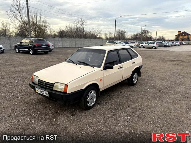 Бежевий ВАЗ 2109, об'ємом двигуна 1.5 л та пробігом 200 тис. км за 900 $, фото 1 на Automoto.ua