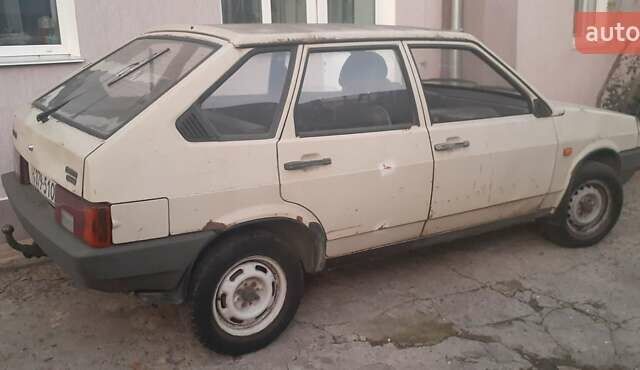 Бежевый ВАЗ 2109, объемом двигателя 1.3 л и пробегом 57 тыс. км за 470 $, фото 1 на Automoto.ua