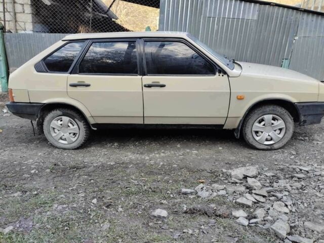 Бежевый ВАЗ 2109, объемом двигателя 1.3 л и пробегом 1000 тыс. км за 600 $, фото 1 на Automoto.ua