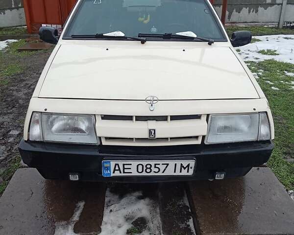 Бежевый ВАЗ 2109, объемом двигателя 1.29 л и пробегом 55 тыс. км за 695 $, фото 1 на Automoto.ua