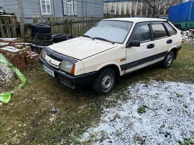 Бежевый ВАЗ 2109, объемом двигателя 1.5 л и пробегом 24 тыс. км за 900 $, фото 1 на Automoto.ua