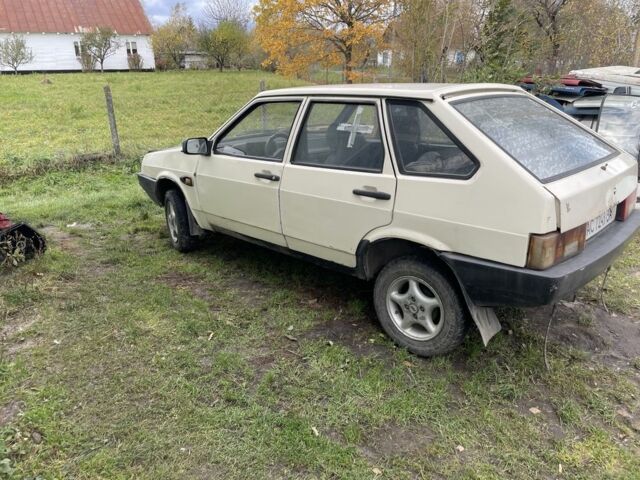 Бежевий ВАЗ 2109, об'ємом двигуна 1.3 л та пробігом 123 тис. км за 400 $, фото 1 на Automoto.ua