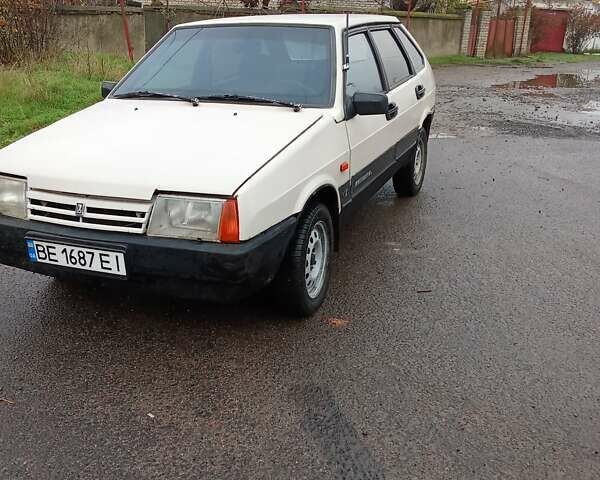 Бежевый ВАЗ 2109, объемом двигателя 1.5 л и пробегом 100 тыс. км за 850 $, фото 1 на Automoto.ua