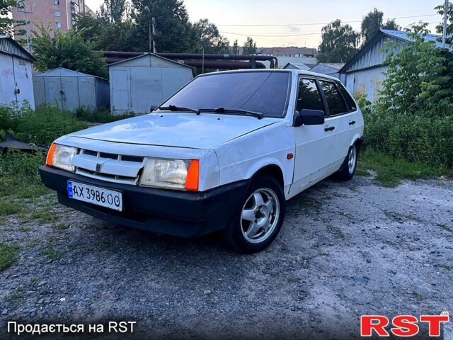 Бежевый ВАЗ 2109, объемом двигателя 1.3 л и пробегом 300 тыс. км за 599 $, фото 1 на Automoto.ua