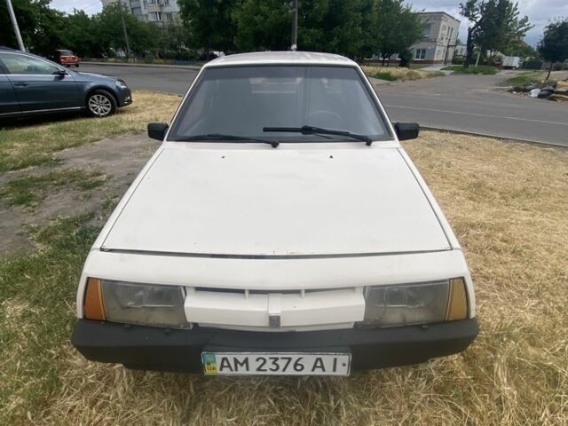 Бежевый ВАЗ 2109, объемом двигателя 1.3 л и пробегом 999 тыс. км за 399 $, фото 1 на Automoto.ua