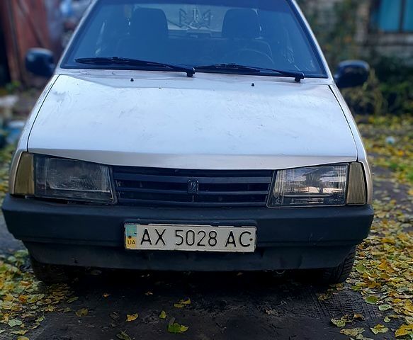 Бежевий ВАЗ 2109, об'ємом двигуна 1.5 л та пробігом 32 тис. км за 1100 $, фото 1 на Automoto.ua