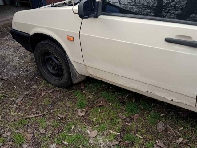 Бежевий ВАЗ 2109, об'ємом двигуна 1.29 л та пробігом 220 тис. км за 1100 $, фото 1 на Automoto.ua